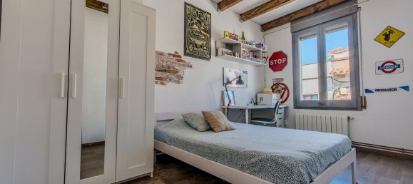 3 Schlafzimmer Haus in Premia De Mar, Spain, Nr. 137811 12