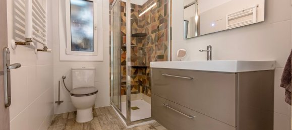 3 Schlafzimmer Haus in Premia De Mar, Spain, Nr. 137811 18