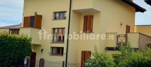 4 bedrooms Villa in Vermezzo con Zelo, Italy No. 296819 2