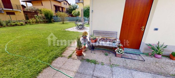4 bedrooms Villa in Vermezzo con Zelo, Italy No. 296819 14