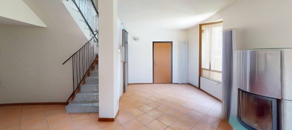 4 bedrooms Villa in Vermezzo con Zelo, Italy No. 296819 36