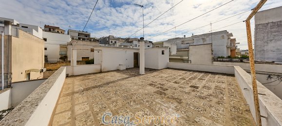 2 bedrooms House in Matino, Italy No. 93108 6