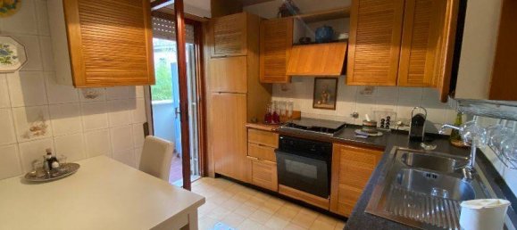 1 bedroom Apartment in Rome, Italy No. 294667 10