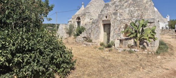 Дом с 3 комнатами в Остуни, Италия № 277456 6