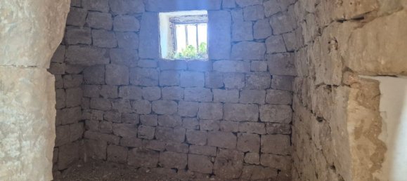 Дом с 3 комнатами в Остуни, Италия № 277456 11