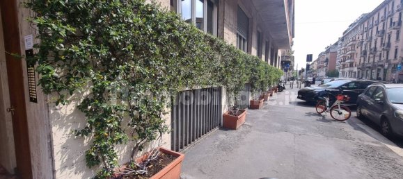 1 bedroom Apartment in Milan, Italy No. 374059 4