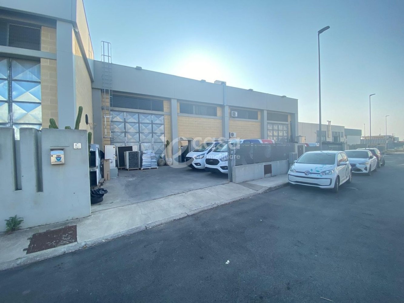 Armazém em Rutigliano, Italy 420 m² N.º 140225