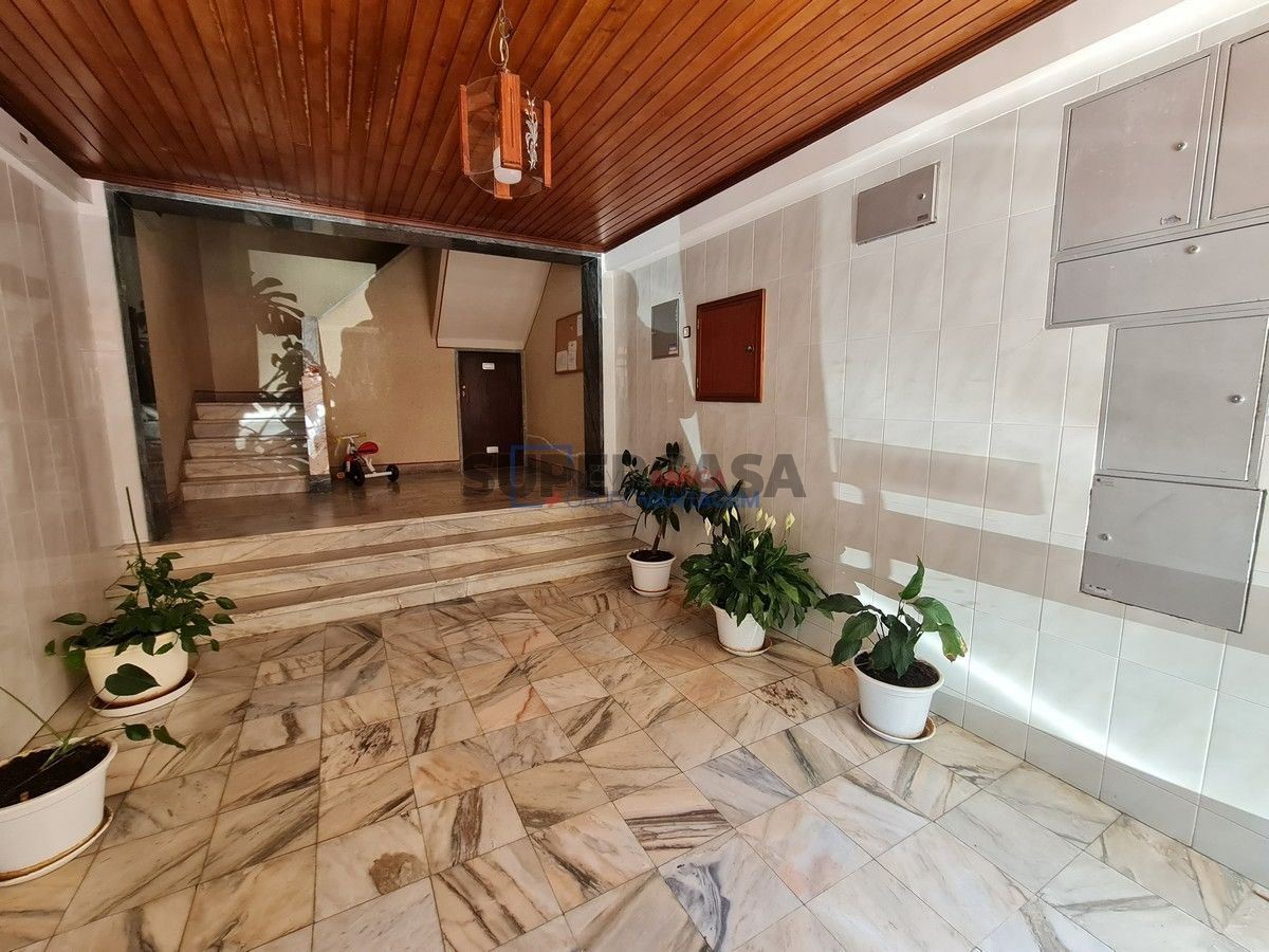 2 Schlafzimmer Wohnung in Rio de Mouro, Portugal, Nr. 244041