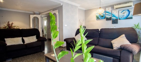 3 Schlafzimmer Doppelhaus in Petrer, Spain, Nr. 151623 2