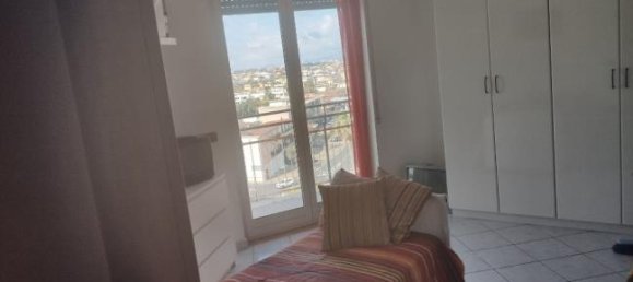 5-Zimmer Wohnung in Marigliano, Italy, Nr. 253416 2