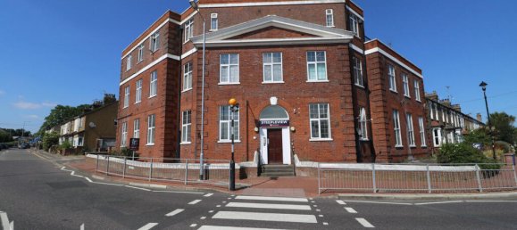 1 bedroom Apartment in Grays, United Kingdom No. 5013 2