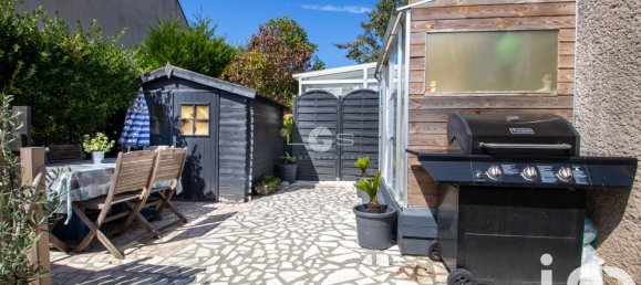 1 bedroom Apartment in Charge, France No. 329127 2