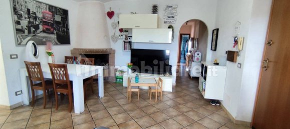 Apartamento de 2 dormitorios en Fiumicino, Italy No. 335880 25