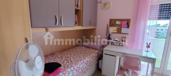 Apartamento de 2 dormitorios en Fiumicino, Italy No. 335880 16
