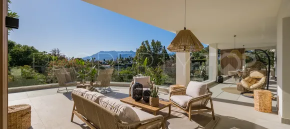 6 bedrooms Villa in Marbella, Spain No. 190021 14