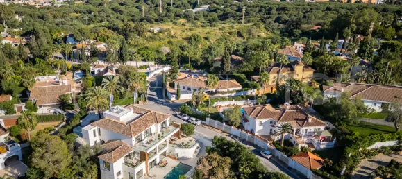 6 bedrooms Villa in Marbella, Spain No. 190021 43