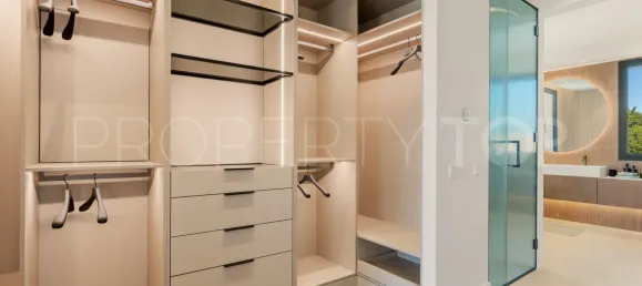 6 bedrooms Villa in Marbella, Spain No. 190021 19