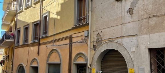 27m² Commercial property in Velletri, Italy No. 151471 9