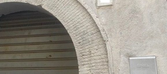 27m² Commercial property in Velletri, Italy No. 151471 3