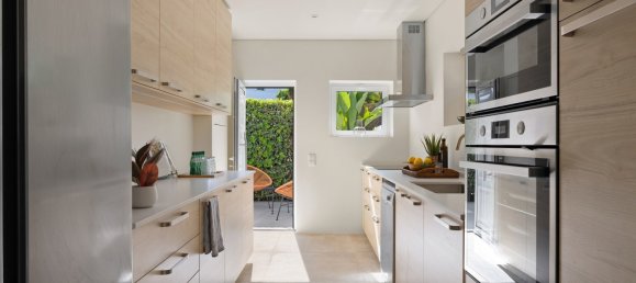 5 bedrooms Villa in Cascais, Portugal No. 132463 15