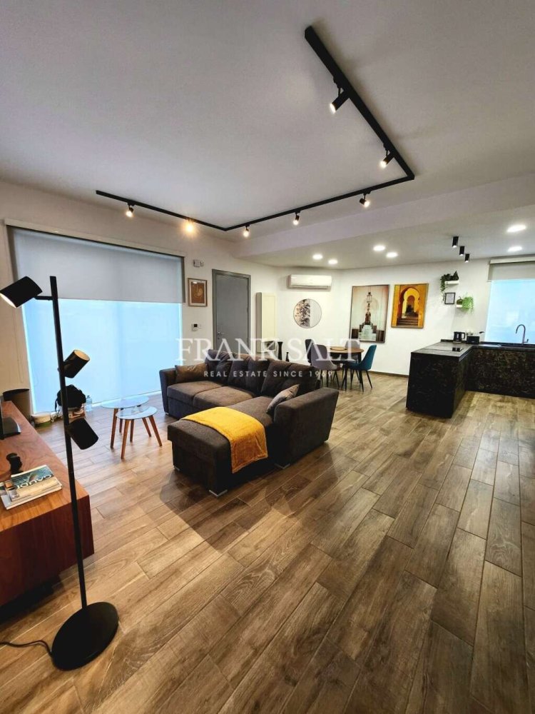 Duplex independente T2 em Lija, Malta N.º 5363