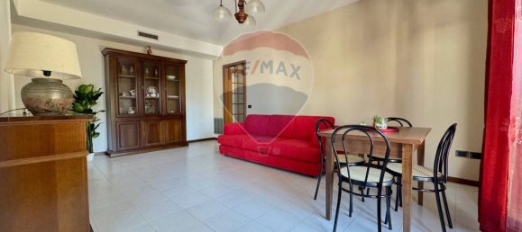 3-salle Appartement à Cagliari, Italy No. 8461 55