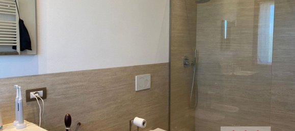 4 bedrooms House in Vicenza, Italy No. 337089 18