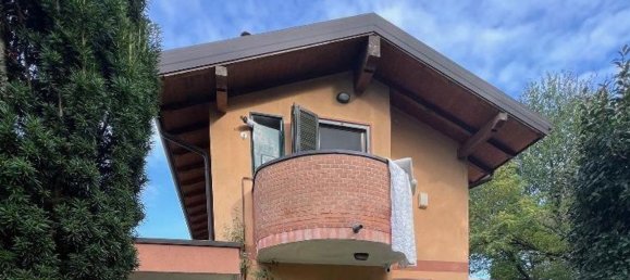 3غرفة منزل في Somma Lombardo, Italy رقم 14468 2