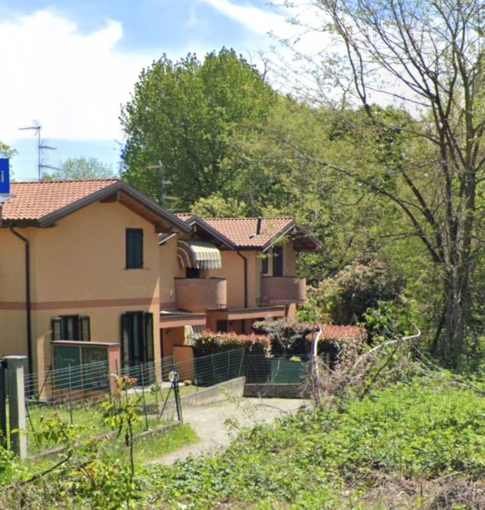3غرفة منزل في Somma Lombardo, Italy رقم 14468