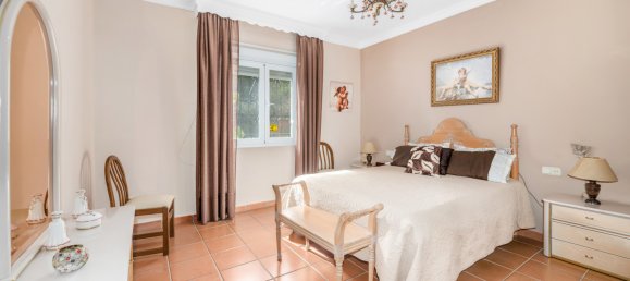 4 Schlafzimmer Villa in Marbella, Spain, Nr. 26865 11