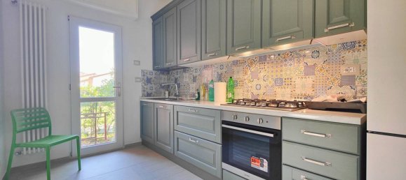 Villa de 8 divisões em Pisa, Italy N.º 280358 10