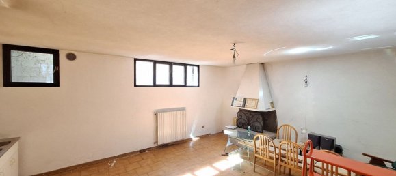 5 rooms House in Rovigo, Italy No. 290131 23