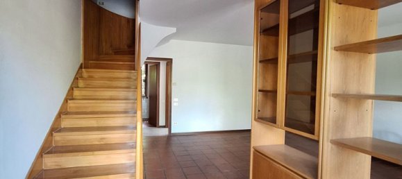 5 rooms House in Rovigo, Italy No. 290131 3