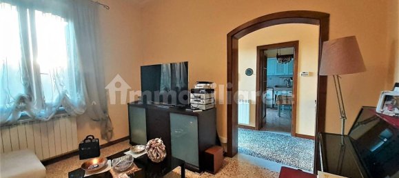 4 bedrooms Villa in Massa, Italy No. 161138 9