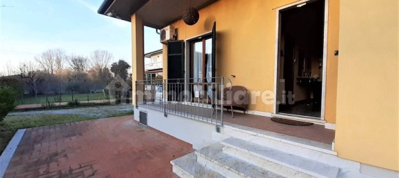 4 bedrooms Villa in Massa, Italy No. 161138 6