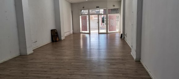 Коммерческая недвижимость 140м² в Кастельон, Испания № 146374 10