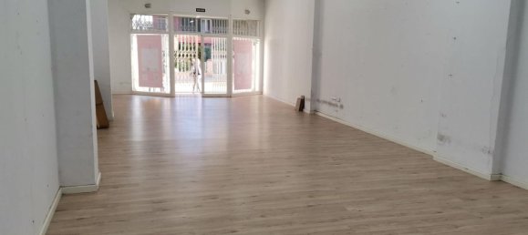 Коммерческая недвижимость 140м² в Кастельон, Испания № 146374 6