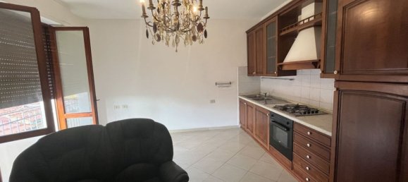 4 rooms Apartment in Campi Bisenzio, Italy No. 199053 9