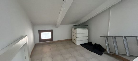 4 rooms Apartment in Campi Bisenzio, Italy No. 199053 18