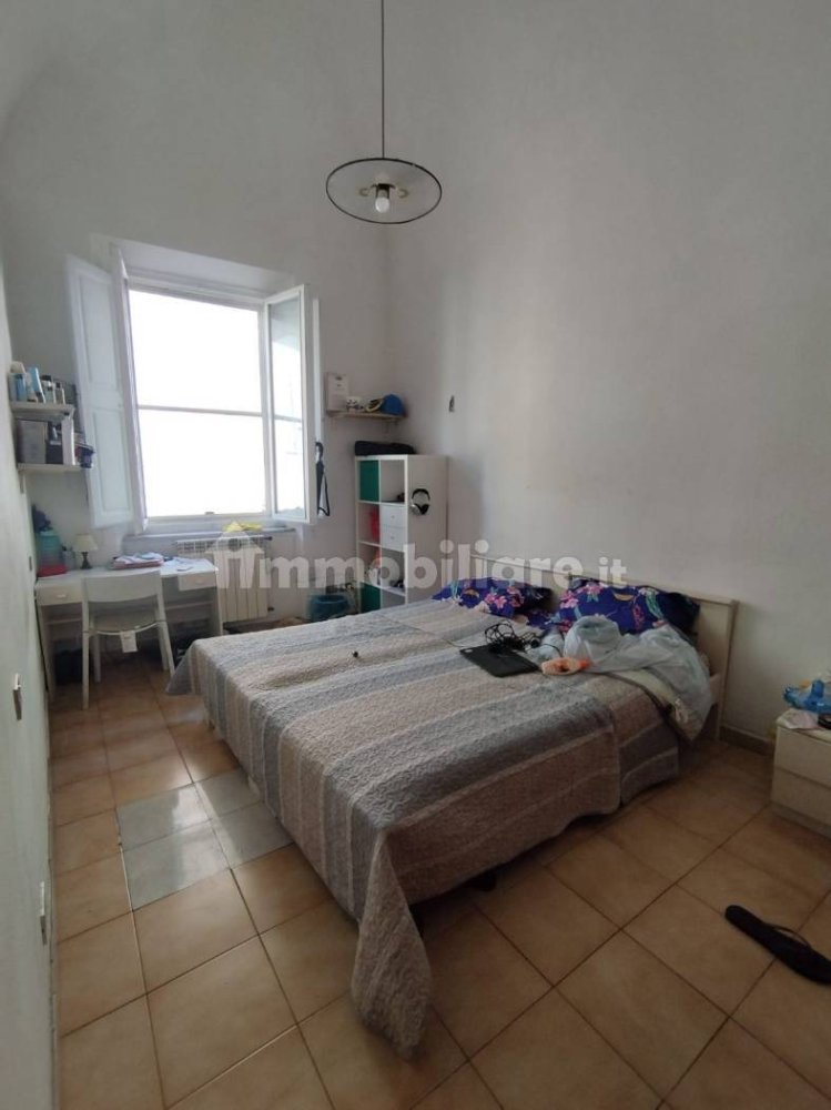 Квартира с 2 спальнями в Пиза, Италия № 196630