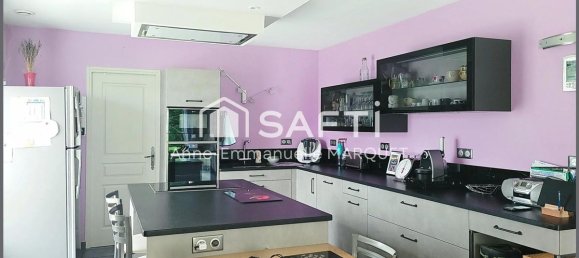 4 bedrooms Castles in Chilleurs-aux-Bois, France No. 158564 5