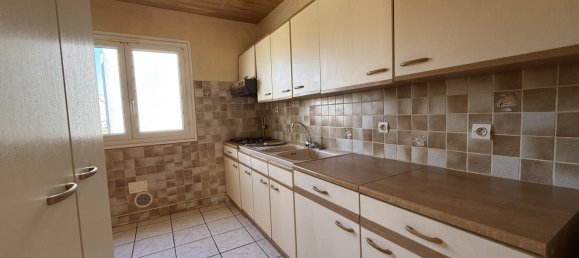 2 bedrooms Apartment in Rochefort, France No. 99429 3