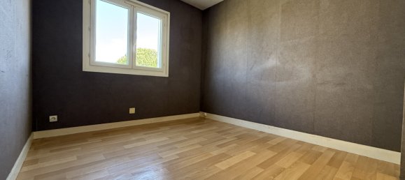 2 bedrooms Apartment in Rochefort, France No. 99429 8