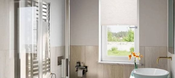 8 bedrooms Villa in Tradate, Italy No. 15354 10