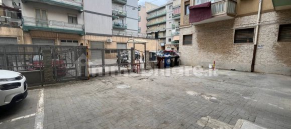 2 bedrooms Apartment in Syracuse, Italy No. 250319 3