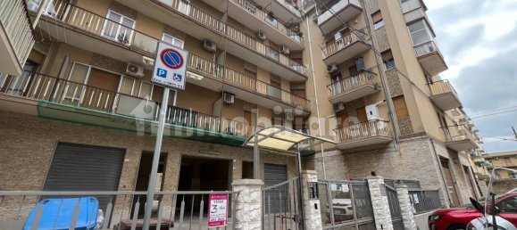 2 bedrooms Apartment in Syracuse, Italy No. 250319 2