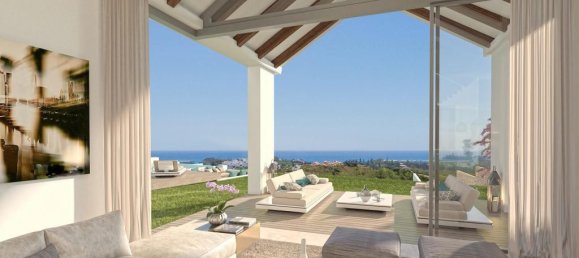 4 bedrooms Villa in Estepona, Spain No. 2864 7