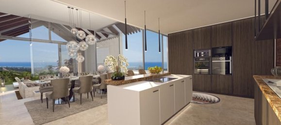 4 bedrooms Villa in Estepona, Spain No. 2864 6