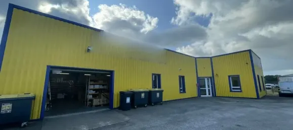 Gewerbliche Immobilie in Languidic, France 319m², Nr. 346148 9