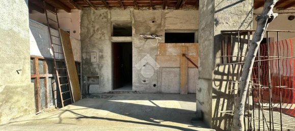 2 rooms House in Grezzago, Italy No. 14613 13